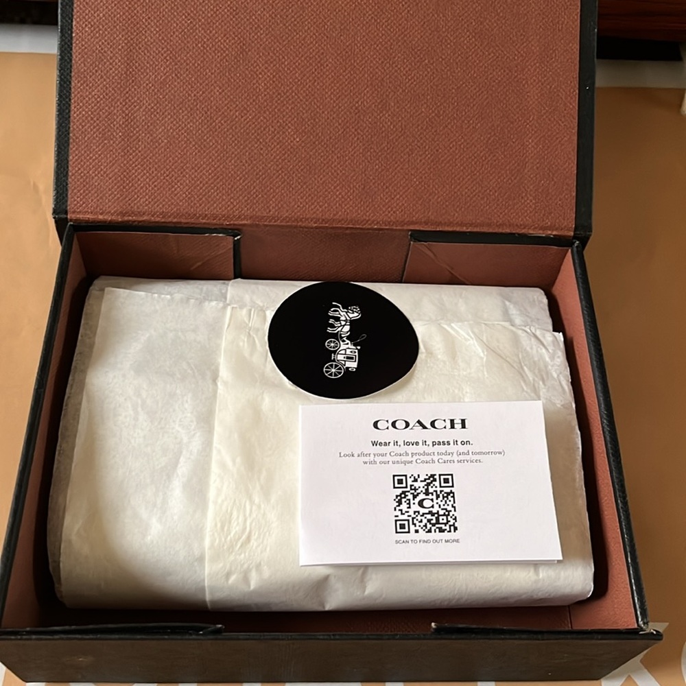 Restored Billfold Wallet In Colorblock - image 7